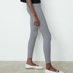 Zara Black & White Gingham Plaid Skinny Pants S